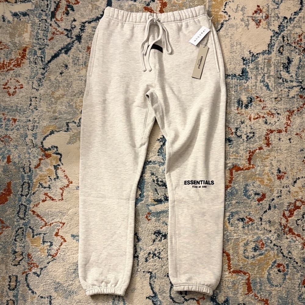 Essentials Fear Of God sweatpants light oatmeal size large